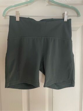 NWOT Lululemon athletica High-Rise Bike Shorts — Olive Green